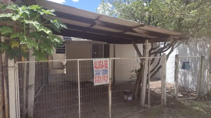 Alugo Casa Av. Eduardo Prado 1 quarto