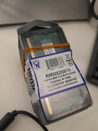 Memória RAM 16GB  DDR4 Para Notebook 