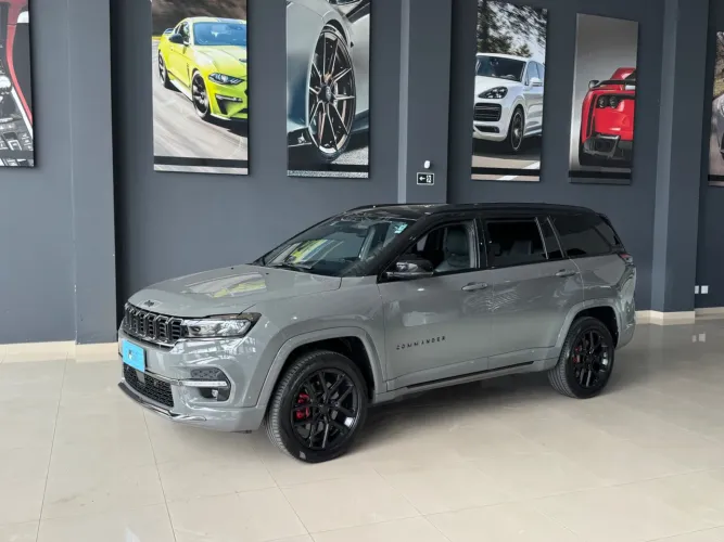 Jeep Commander Black Hurricane 2.0 4x4 TB Flex Aut. 2025