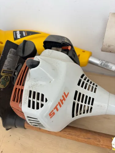 Roçadeira a gasolina - Stihl FS-55