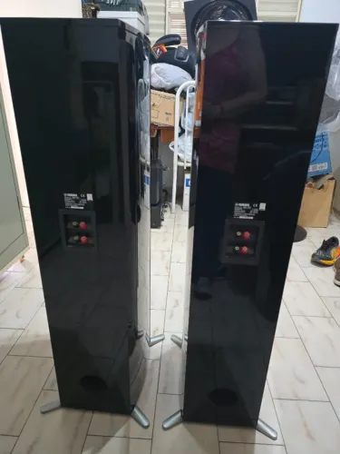 PAR DE CAIXA YAMAHA NS-777BL