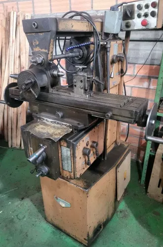 fresadora horizontal mecânica compacta