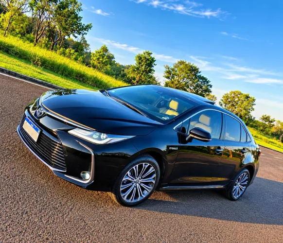 Toyota Corolla Altis Prem. Hybrid 1.8 Flex AUT 2021