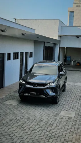 Toyota Hilux SW4 Diamond 2.8 TB 4X4 Die. Aut. 2024