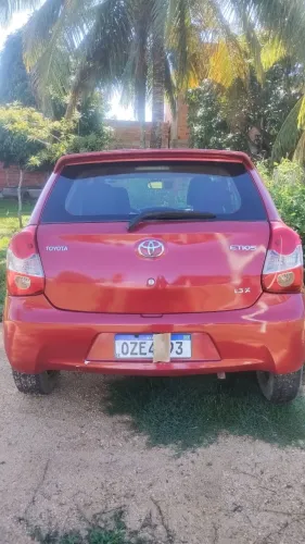 Toyota Etios X 1.3 Flex 16V 5P Mec. 2014