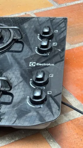 Cooktop Electrolux GC58V 4 bocas - Vidro preto - Usado