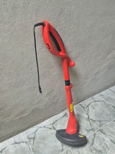 Cortador de Grama Black Decker