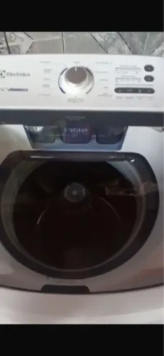 Máquina faz tudo