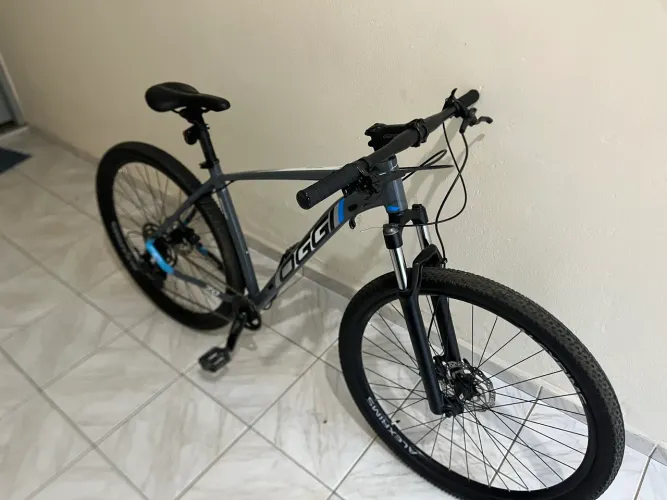 Bicicleta oggi 7.0 aro 29 semi nova ( vendo ou troco )