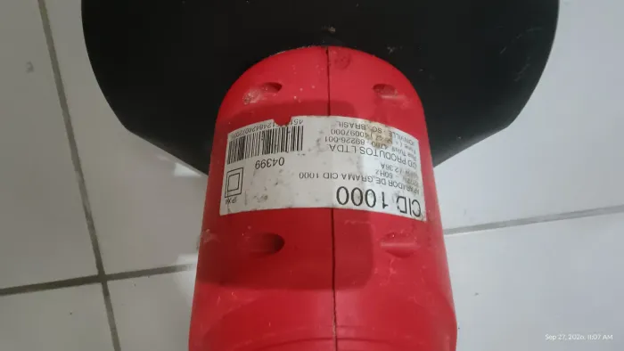 Roçadeira elétrica 