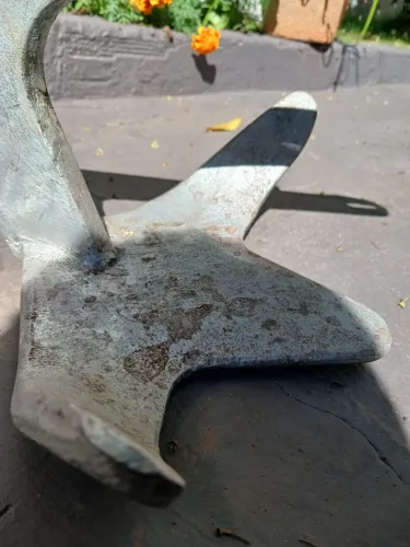 A âncora 3 kg e meio