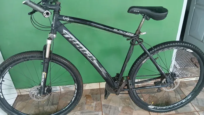 Bicicleta Aro 29. Black 29. Freio a Disco  