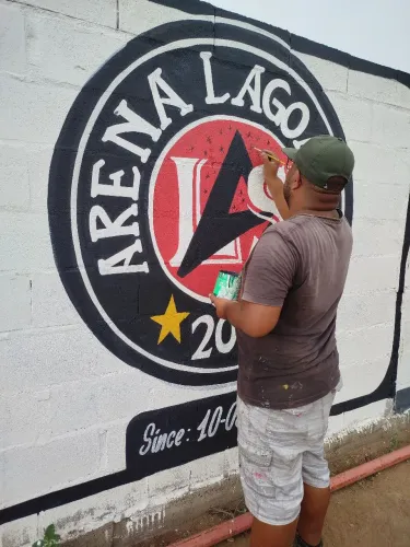 LETREIROS E DESENHO