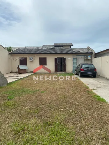 Casa em Rua Antônio Pagani - Balneário Rincão - Içara/SC