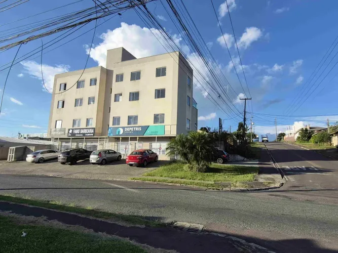 LOJA TÉRREA ESQUINA - PROX A RIBEIRA