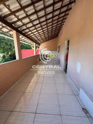 Casa para alugar na Estrada do Chalet, Centro (Manilha), Itaboraí - RJ
