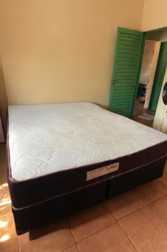 Cama Queen usada 