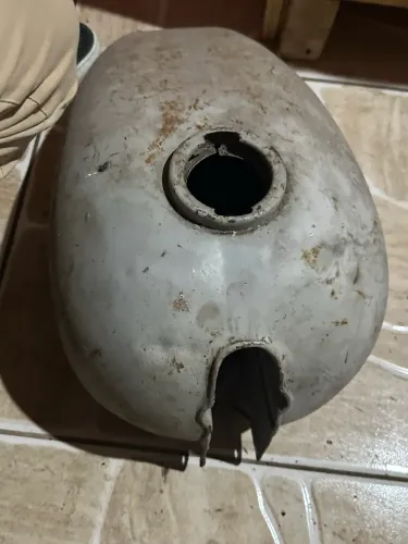 Tanque de moto antiga CZ Jawa