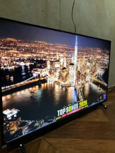 Vende-se tv ACC