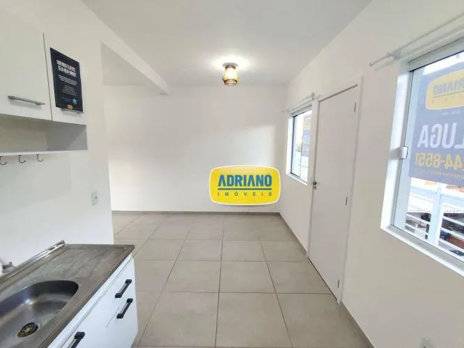 Kitnet com 1 dormitório para alugar, 30 m² por R$ 1.579,98/mês - Barreiros - São José/SC