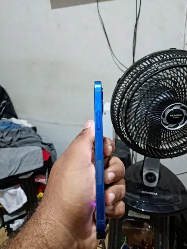 iPhone 12 Azul