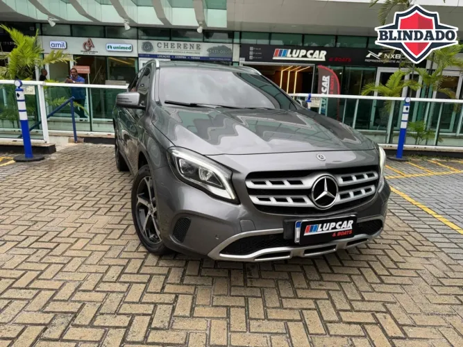 Mercedes-Benz GLA 200 Adv. 1.6/1.6 TB 16V Flex Aut. 2019