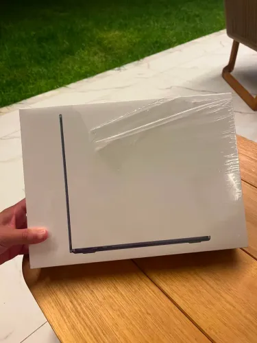 MacBook Air M2 13.6,  Lacrado 