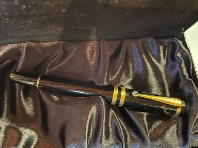 Caneta Esferográfica Montblanc Dostoevsky Writers Edition