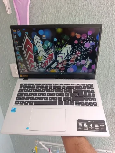 Notebook Acer com SSD nvme de 128 gigas, processador Intel corei3 de 12 geração, 8 gb RAM