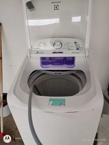 Máquina Eletrolux com defeito 