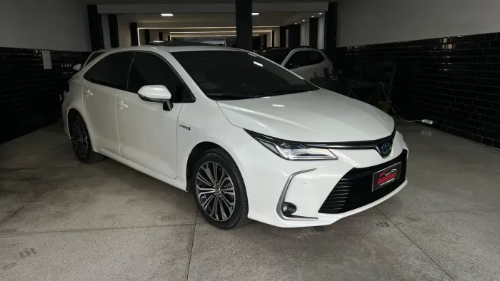 Toyota Corolla Altis Prem. Hybrid 1.8 Flex AUT 2023