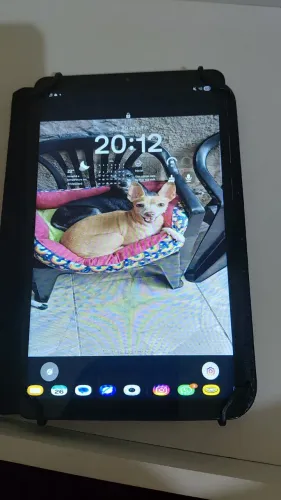 Tablet semi novo