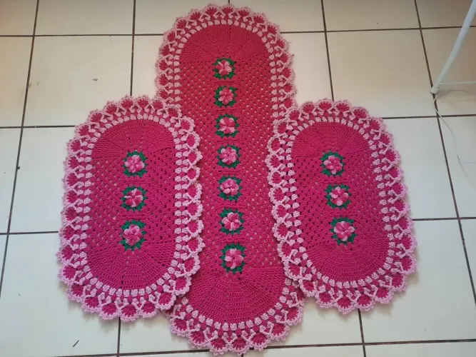 150$ kit de passadeira em crochê (3 peças)