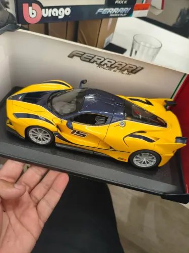 Ferrari fxx 1/18