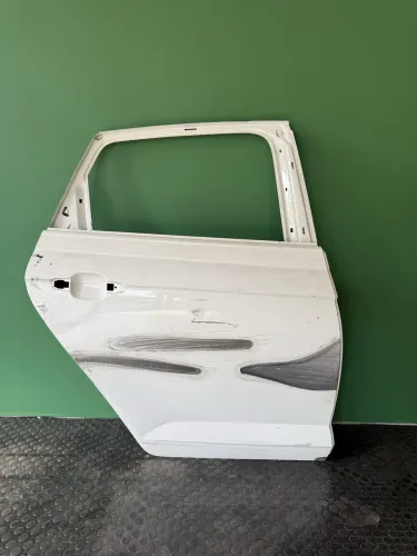 Porta traseira LD recondicionado VW Polo/Nivus.
