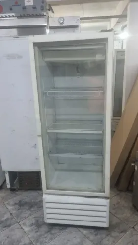Geladeira Metalfrio 