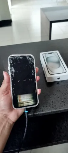 iPhone 11 para retirada de peças