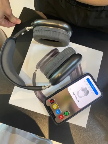 AirPods Max! Esse dispensa comentários!