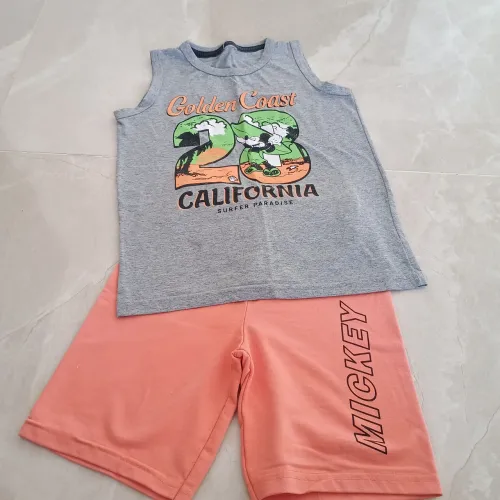.roupas diversas peças 5, 00 cada 