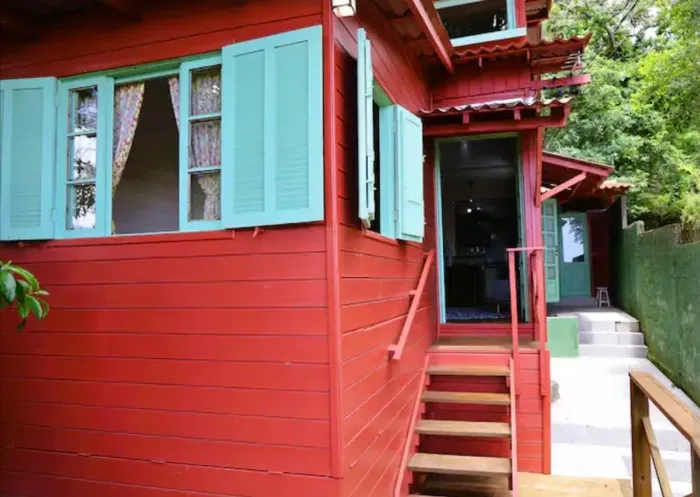 Chalé de frente para a Lagoa da Conceição 
