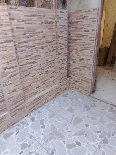 Pedreiro disponível