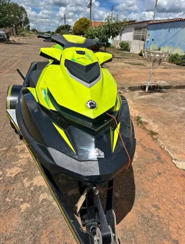 VENDO JETSKI-2019(ENTRADA A PARTIR DE 9 MIL)