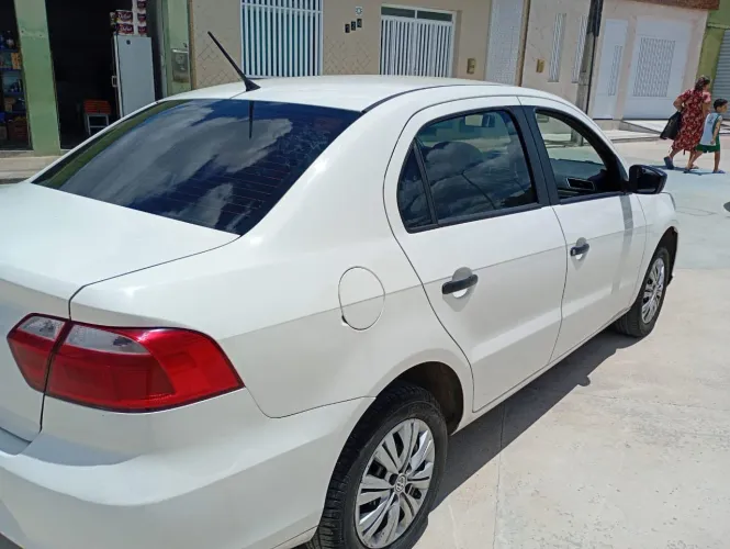 Volkswagen Voyage 1.0 Flex 12V 4P 2022