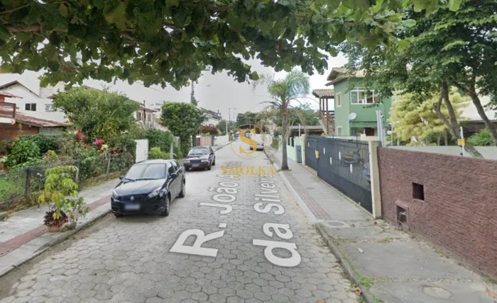 Casa à venda na Lagoa da Conceicao em Florianópolis