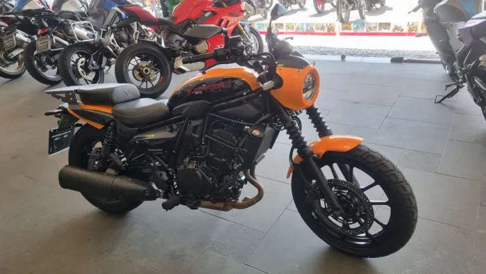KAWASAKI ELIMINATOR 2025