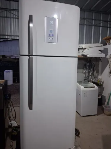 Vendo geladeira duplex frost free Electrolux