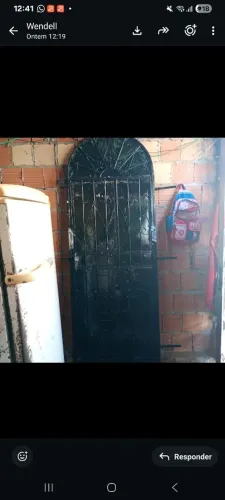 Portão de ferro
