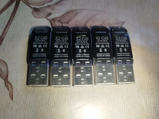5 Pendrives SanDisk Originais 32gb/16gb