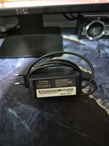 Carregador notebook Lenovo