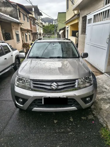 Suzuki Grand Vitara 2.0 16V 4x2/4x4 5P Aut. 2015